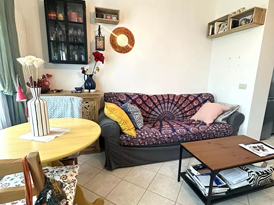 Immagine 8 di Appartamento in vendita  a Cascina