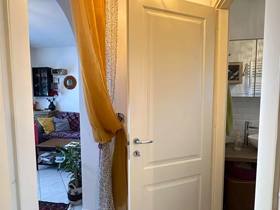 Immagine 25 di Appartamento in vendita  a Cascina