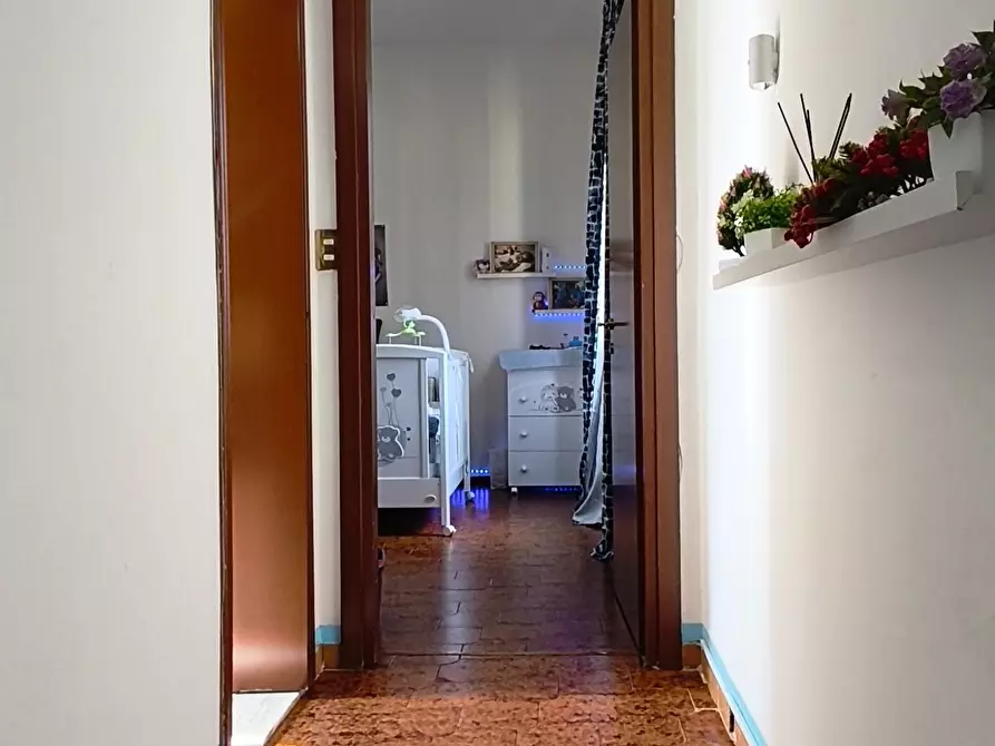 Immagine 15 di Appartamento in vendita  a Massa