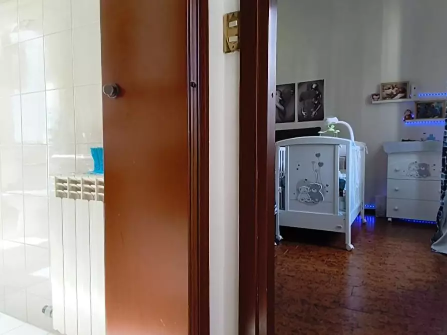 Immagine 9 di Appartamento in vendita  a Massa