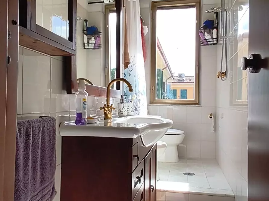 Immagine 8 di Appartamento in vendita  a Massa