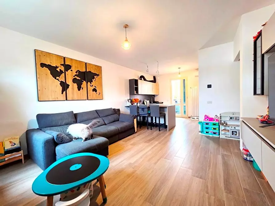 Immagine 6 di Villetta a schiera in vendita  a Lucca