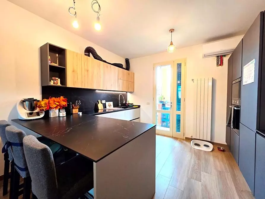 Immagine 7 di Villetta a schiera in vendita  a Lucca