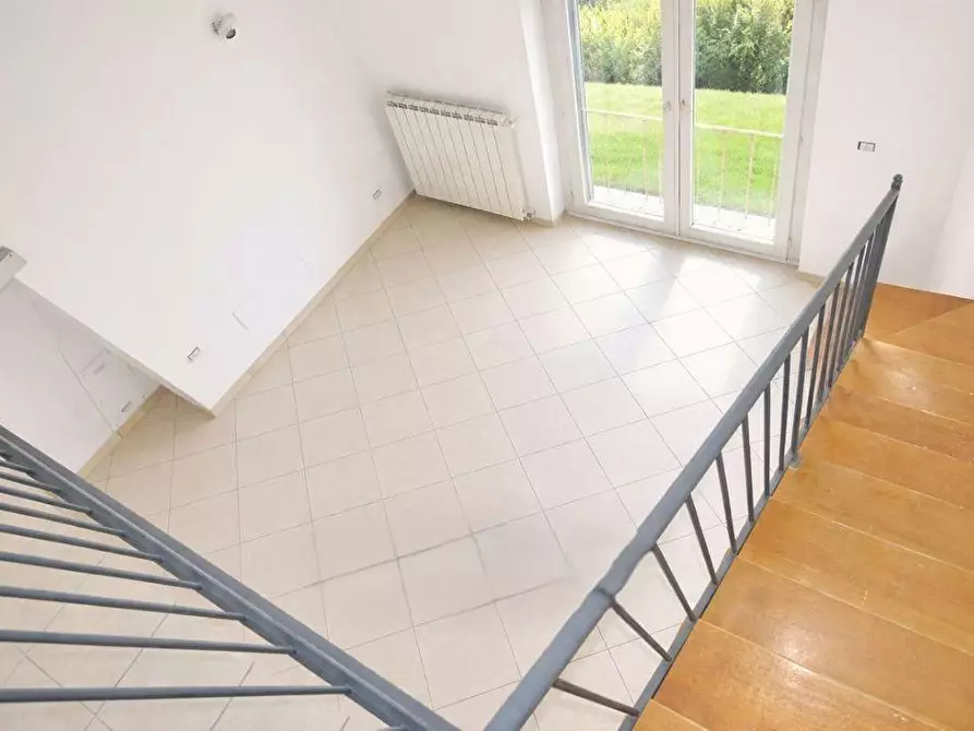 Immagine 8 di Appartamento in vendita  a Cascina