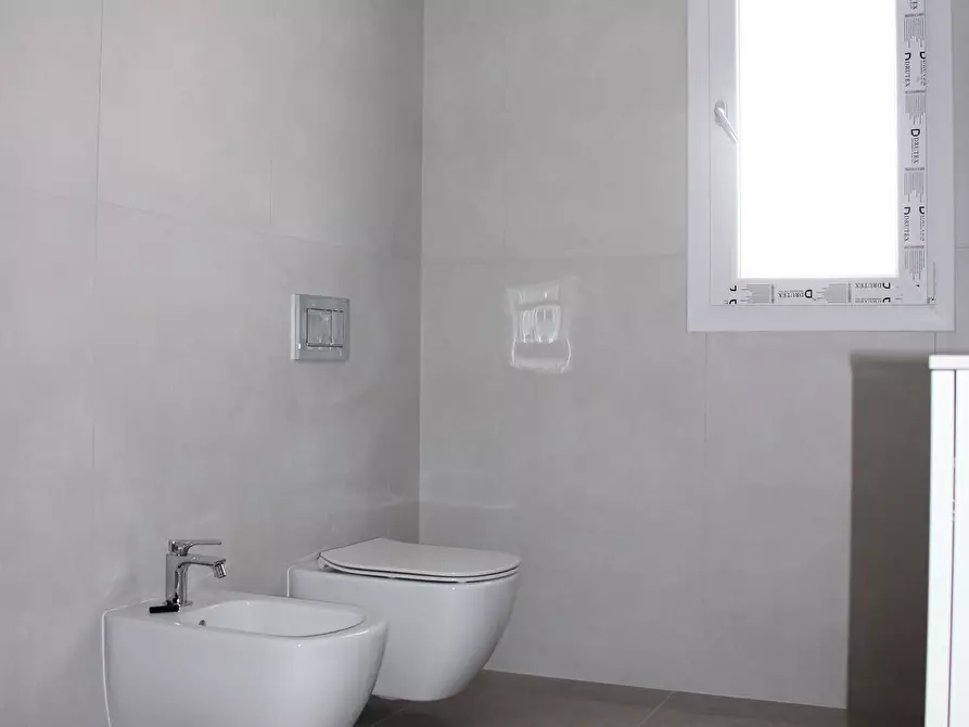 Immagine 7 di Casa bifamiliare in vendita  a San Giuliano Terme