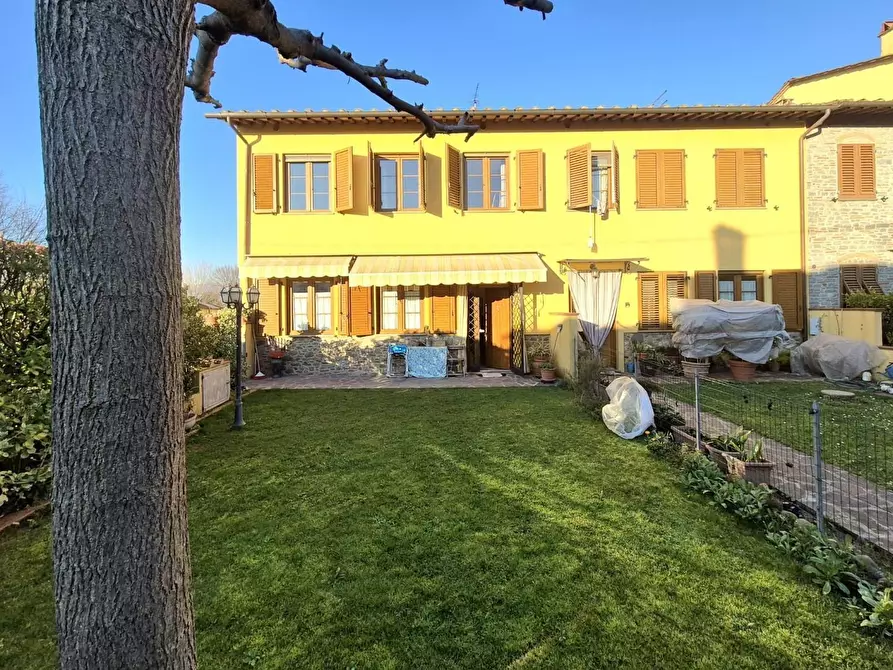 Immagine 3 di Appartamento in vendita  a Capannori