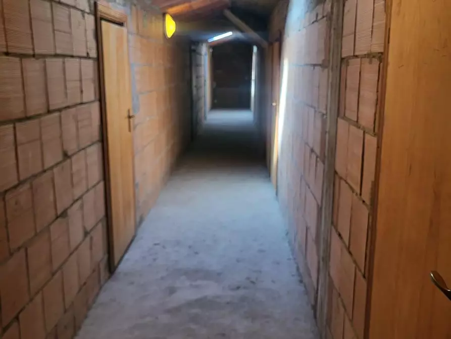 Immagine 34 di Appartamento in vendita  a Carrara