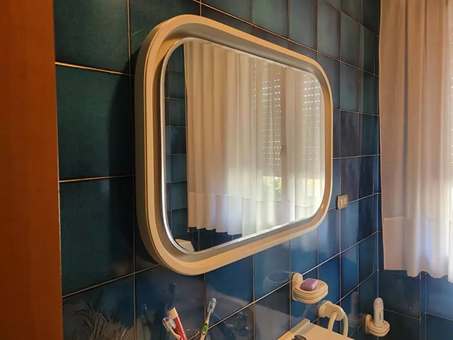 Immagine 25 di Appartamento in vendita  a Carrara