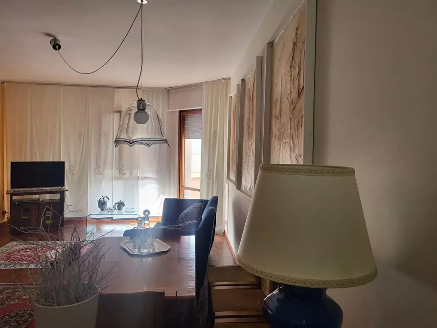 Immagine 6 di Appartamento in vendita  a Carrara