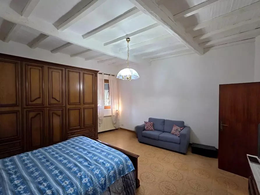 Immagine 10 di Appartamento in vendita  a Fucecchio