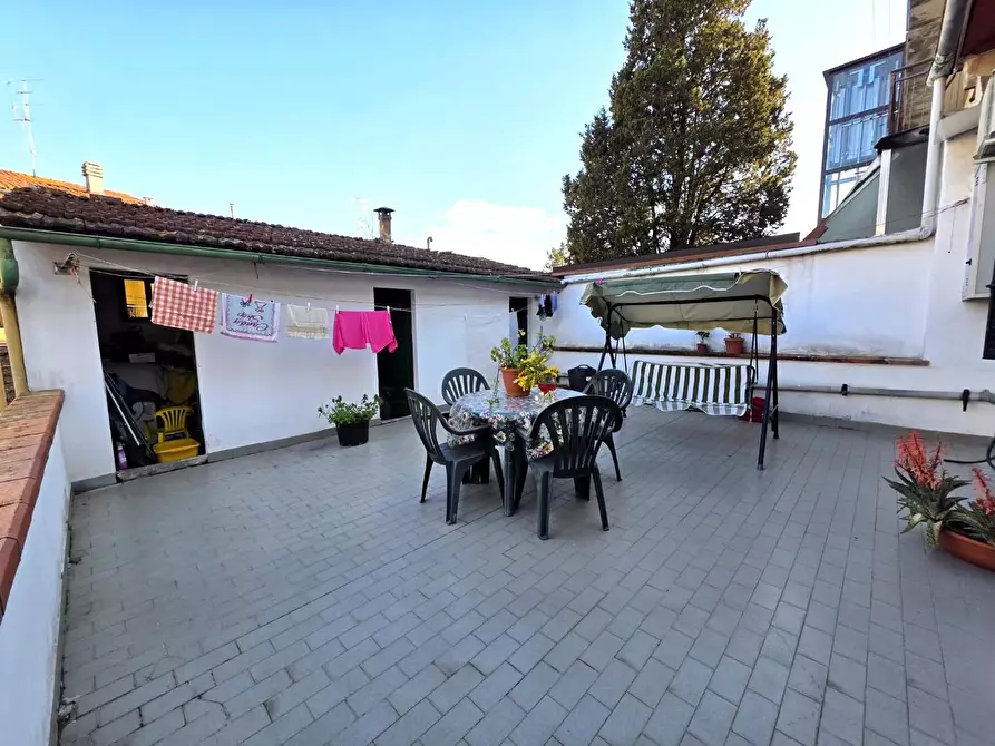 Immagine 14 di Appartamento in vendita  a Fucecchio