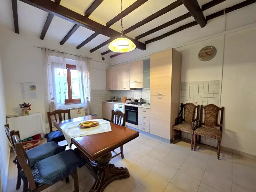 Immagine 2 di Appartamento in vendita  a Fucecchio