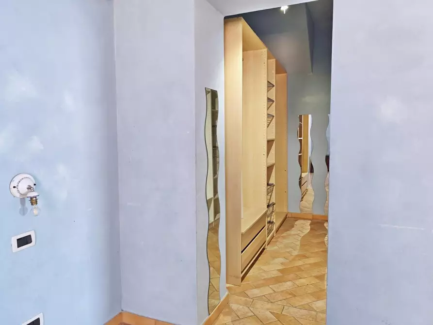 Immagine 21 di Appartamento in vendita  a Calci