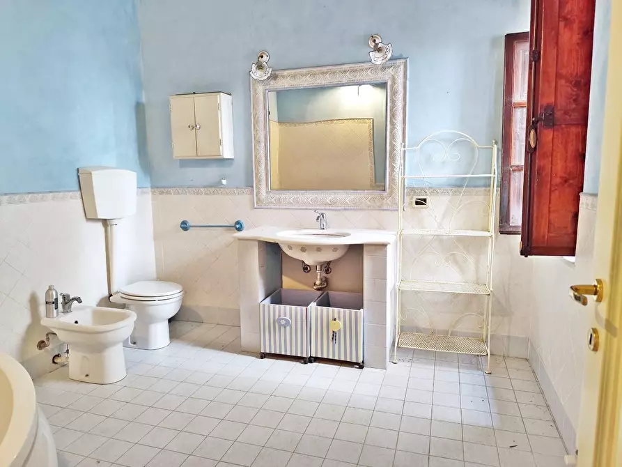 Immagine 26 di Appartamento in vendita  a Calci