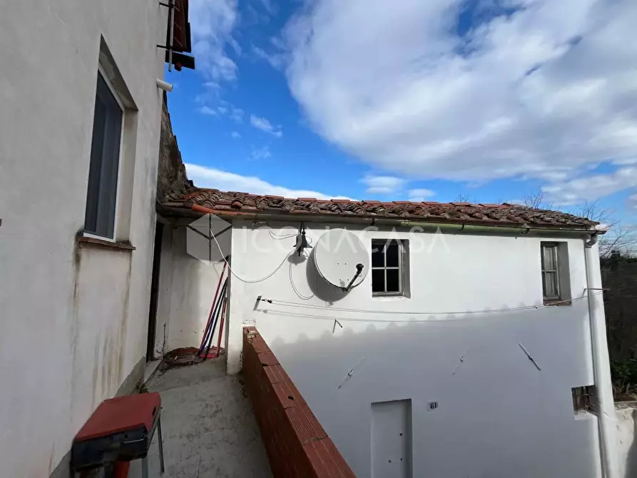 Immagine 5 di Appartamento in vendita  a Pontedera