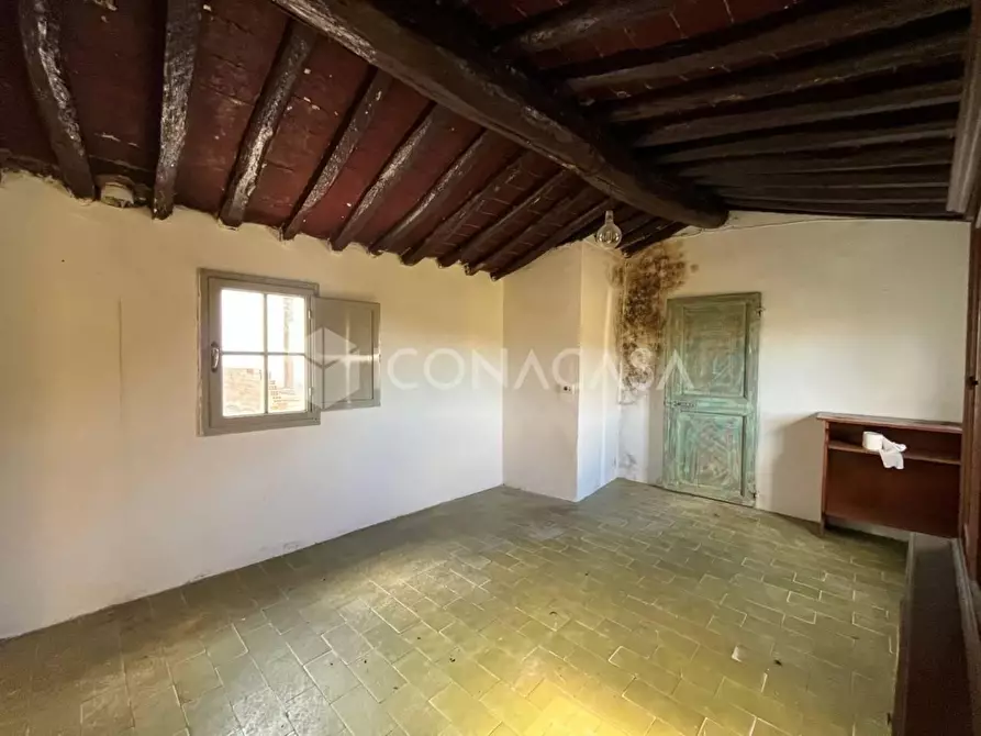 Immagine 16 di Appartamento in vendita  a Pontedera