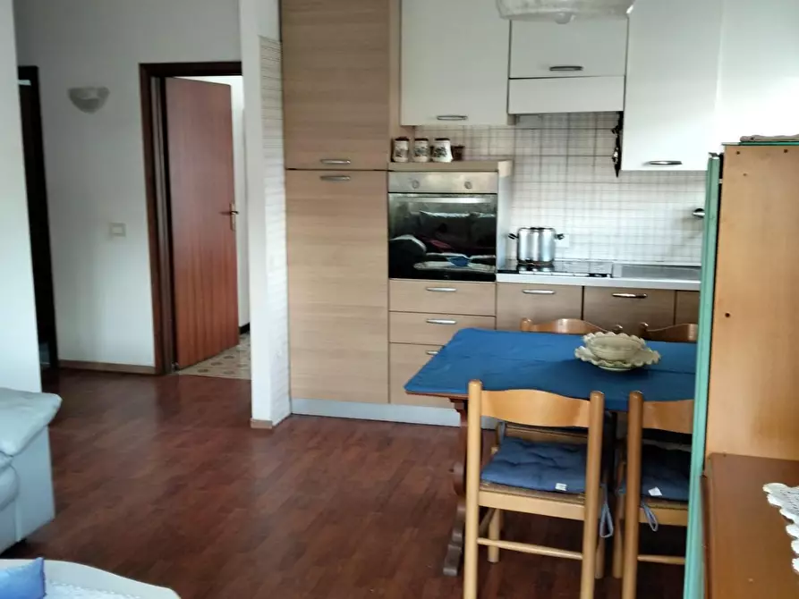 Immagine 5 di Appartamento in vendita  a Carrara