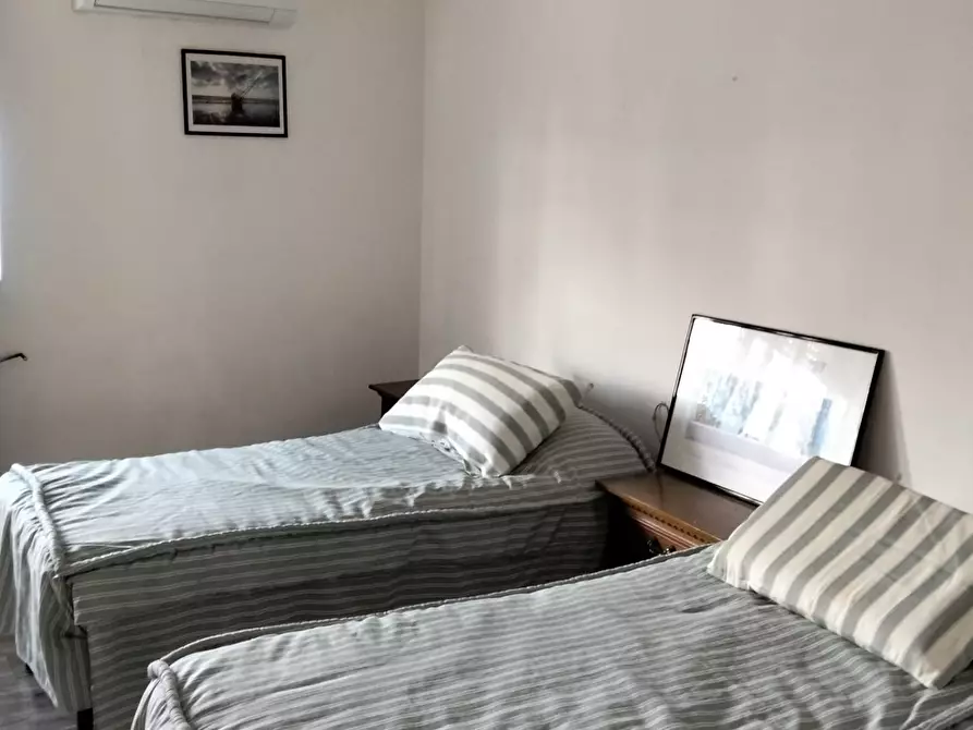 Immagine 7 di Appartamento in vendita  a Carrara