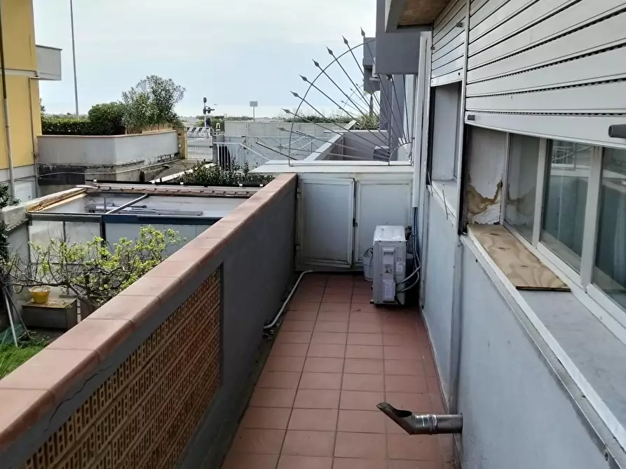 Immagine 10 di Appartamento in vendita  a Carrara