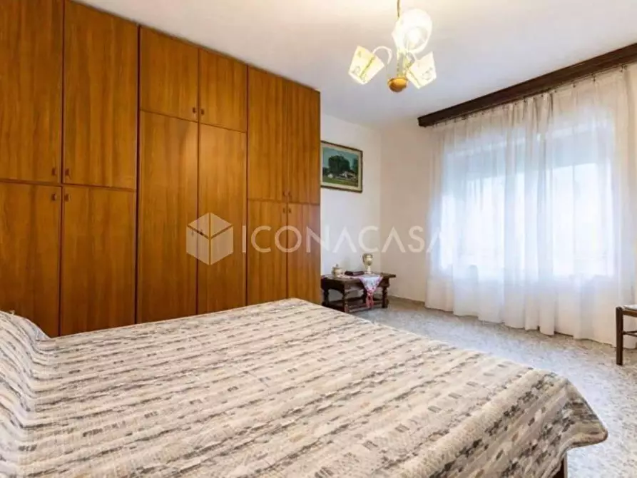 Immagine 9 di Appartamento in vendita  a Vagli Sotto