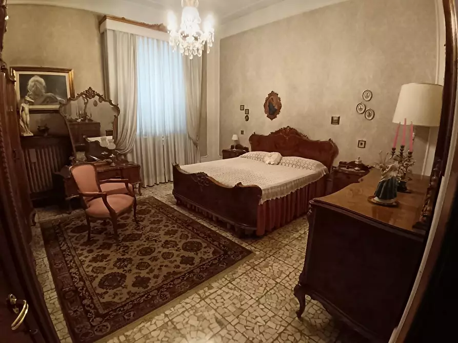 Immagine 13 di Villetta a schiera in vendita  a Empoli