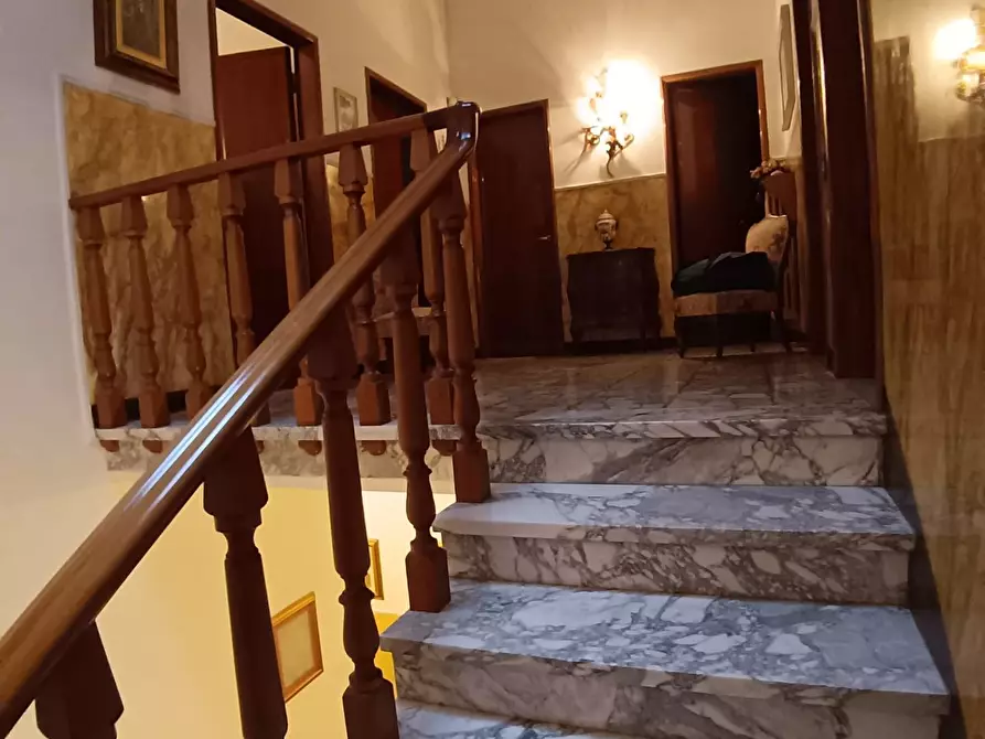 Immagine 17 di Villetta a schiera in vendita  a Empoli