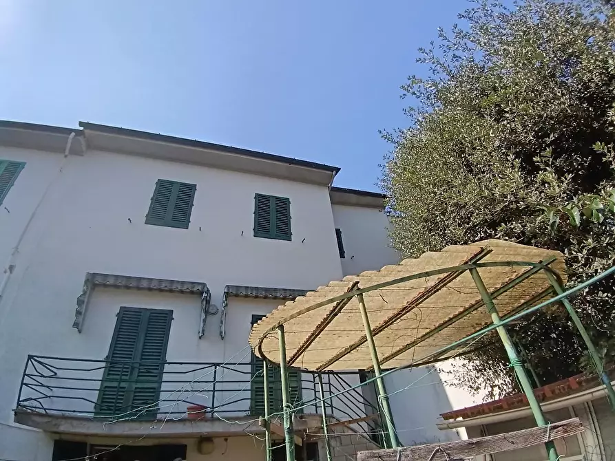 Immagine 6 di Villetta a schiera in vendita  a Empoli