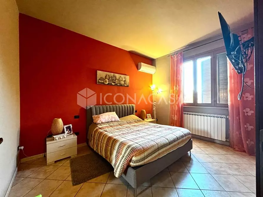 Immagine 15 di Appartamento in vendita  a Santa Maria A Monte