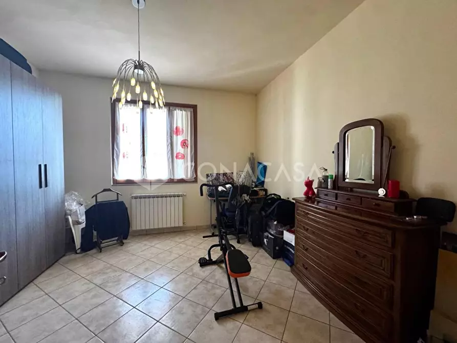 Immagine 47 di Appartamento in vendita  a Santa Maria A Monte