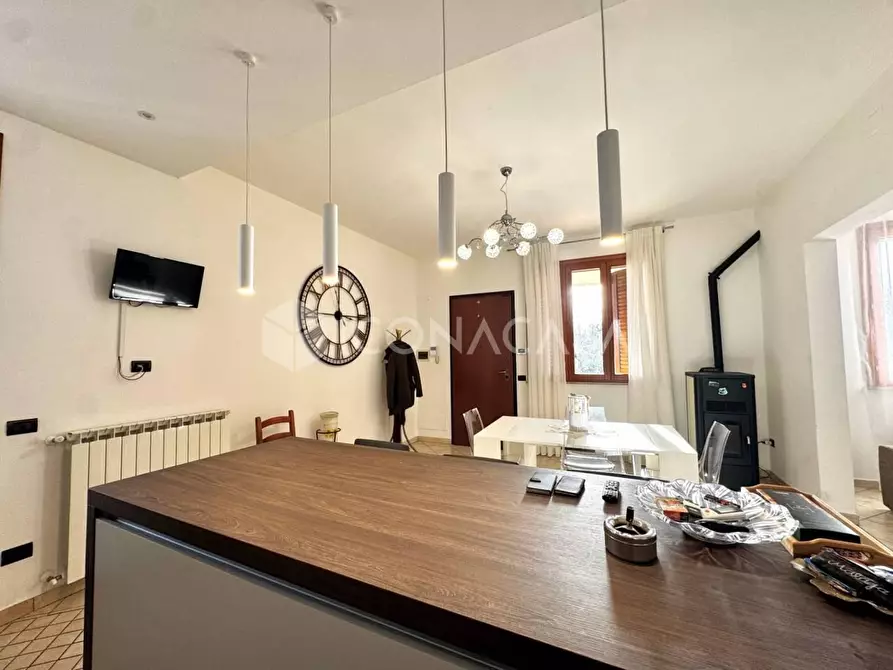 Immagine 33 di Appartamento in vendita  a Santa Maria A Monte