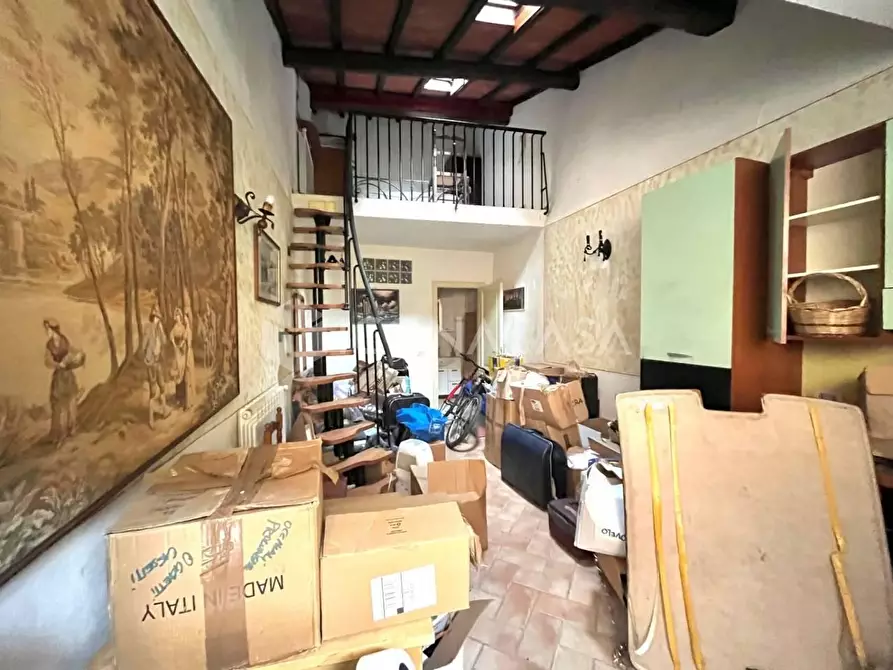 Immagine 4 di Appartamento in vendita  a Santa Maria A Monte