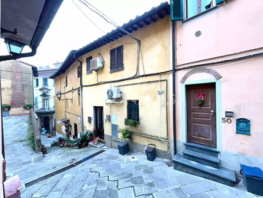 Immagine 7 di Appartamento in vendita  a Santa Maria A Monte