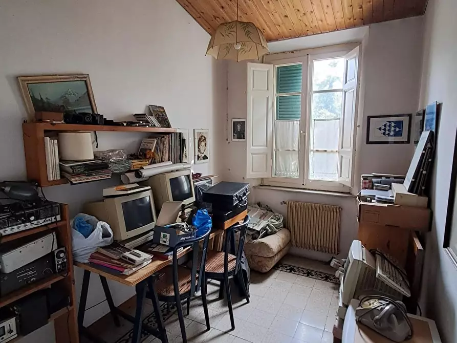 Immagine 16 di Villa in vendita  a Buti