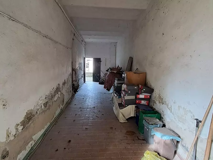 Immagine 26 di Villa in vendita  a Buti