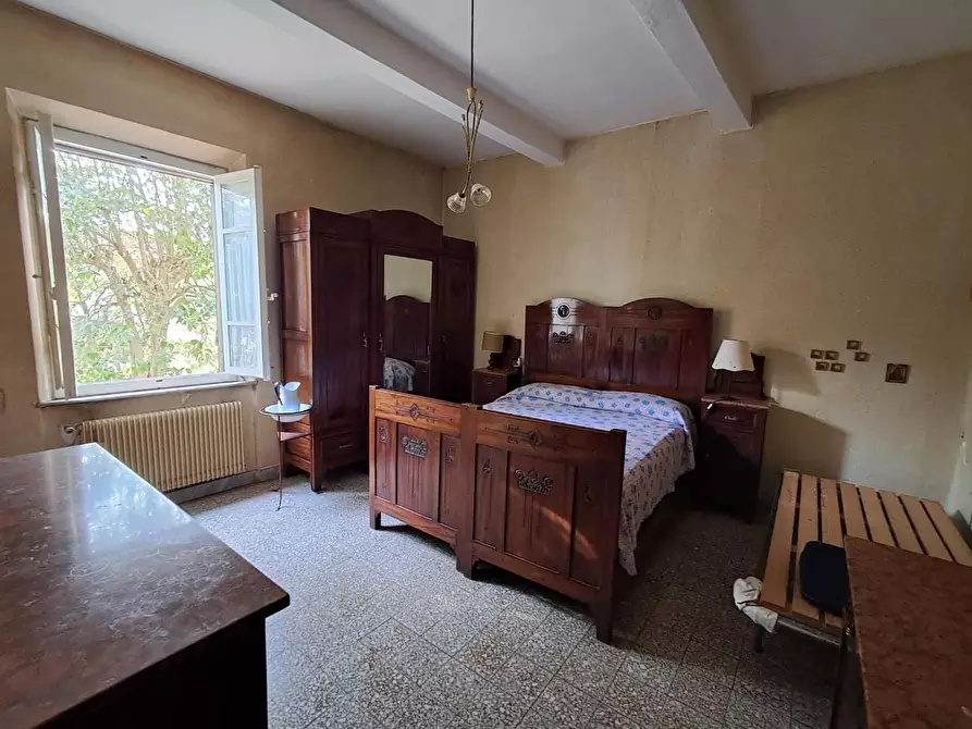 Immagine 13 di Villa in vendita  a Buti