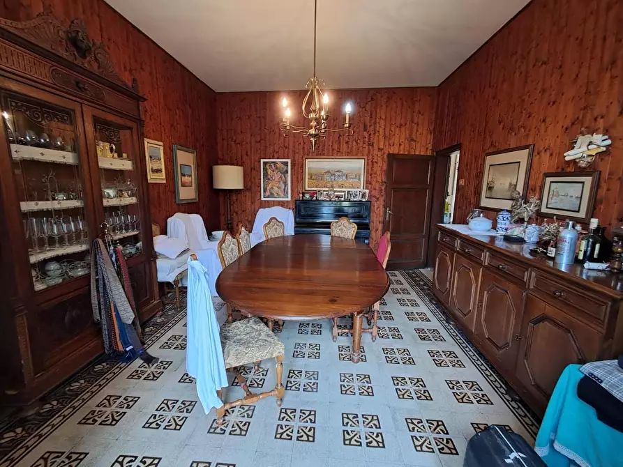 Immagine 8 di Villa in vendita  a Buti