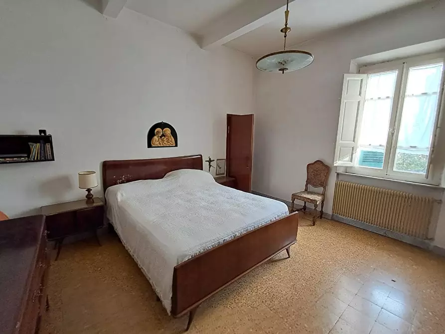 Immagine 14 di Villa in vendita  a Buti