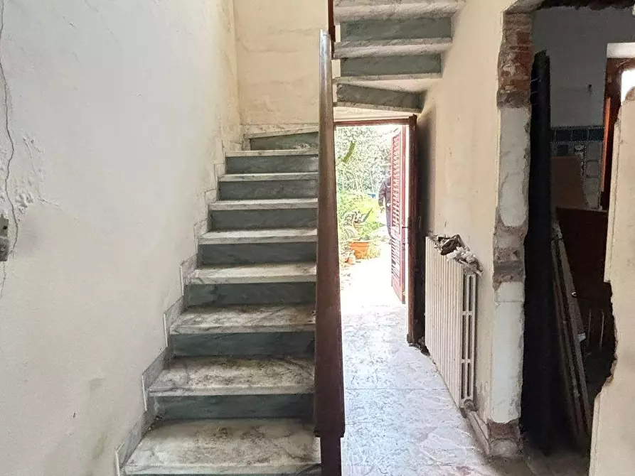 Immagine 2 di Terratetto in vendita  a Lucca
