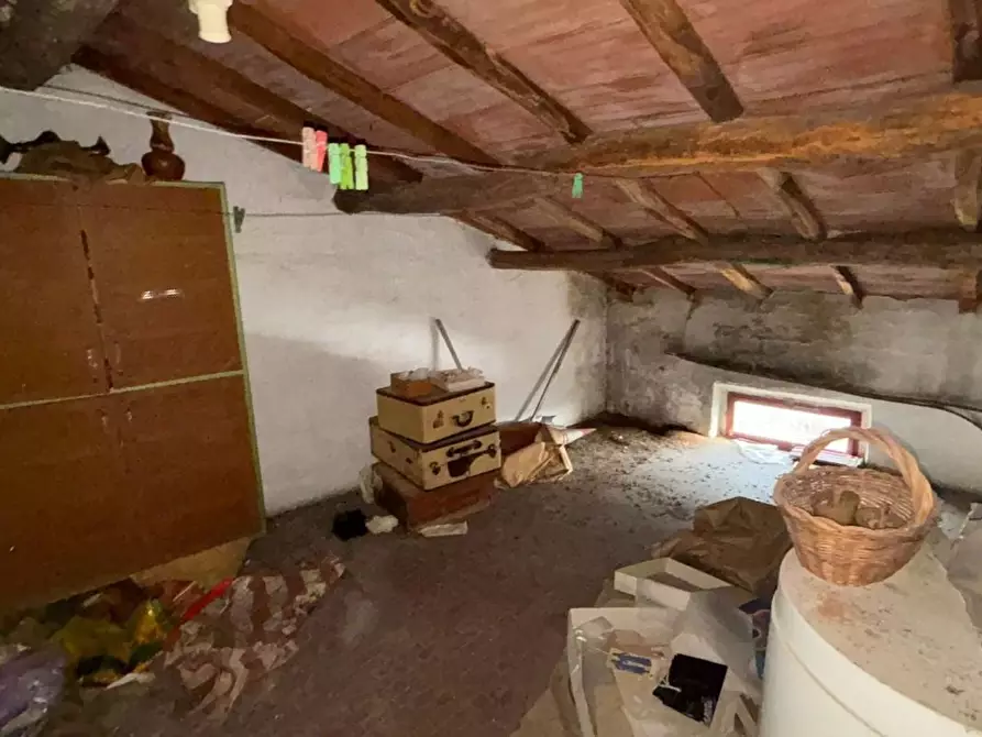Immagine 25 di Terratetto in vendita  a Lucca
