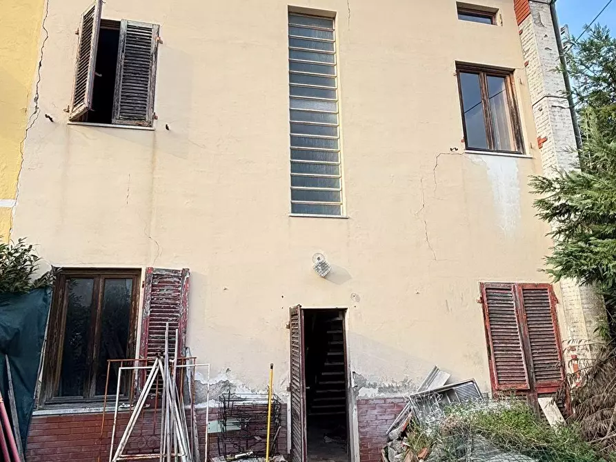 casa indipendente in vendita a Lucca in zona Picciorana