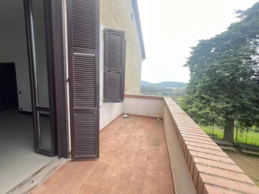 Immagine 4 di Appartamento in vendita  a Casole D'elsa