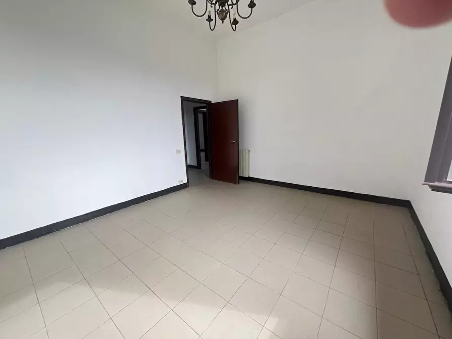 Immagine 5 di Appartamento in vendita  a Casole D'elsa