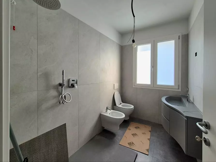 Immagine 20 di Casa bifamiliare in vendita  a Capannori