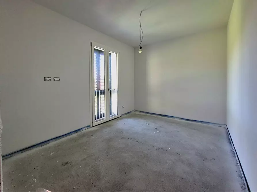 Immagine 27 di Casa bifamiliare in vendita  a Capannori