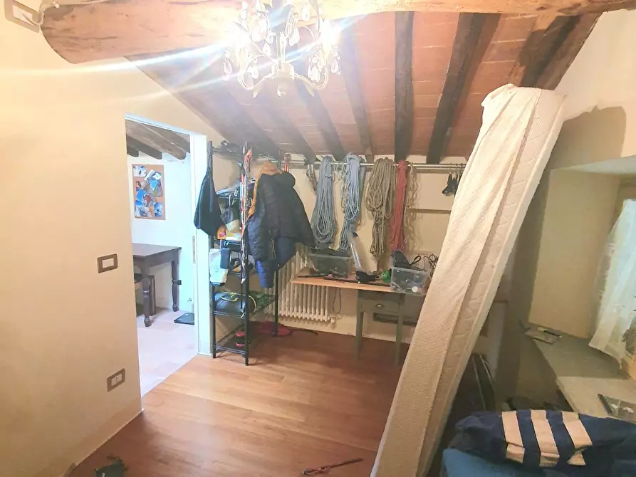 Immagine 35 di Terratetto in vendita  a Lucca