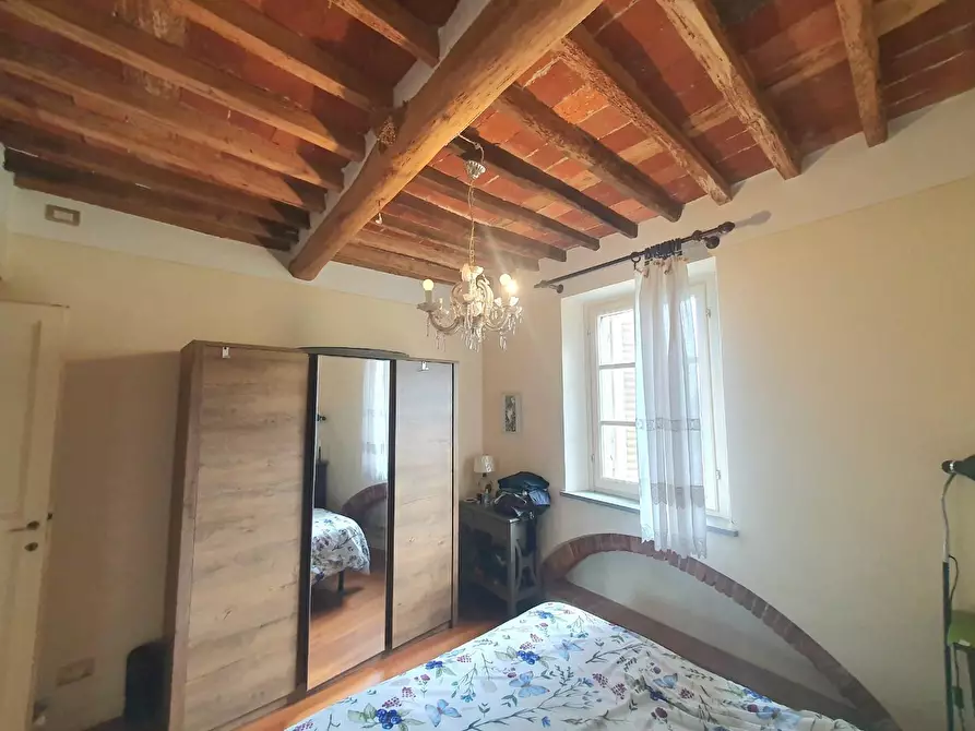 Immagine 25 di Terratetto in vendita  a Lucca