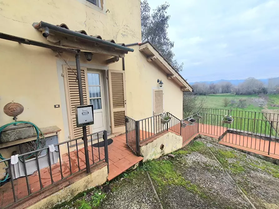 Immagine 8 di Terratetto in vendita  a Lucca