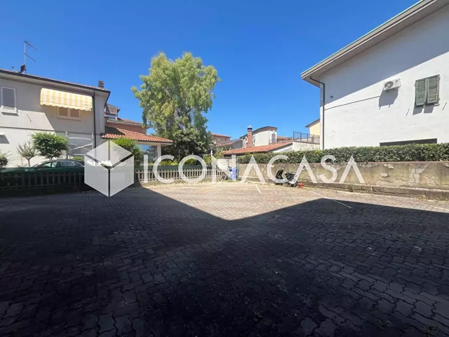 Immagine 29 di Appartamento in vendita  a Castelfranco Di Sotto