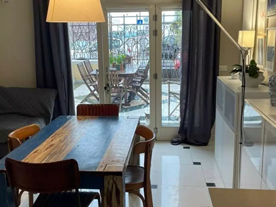 Immagine 8 di Appartamento in vendita  a Camaiore