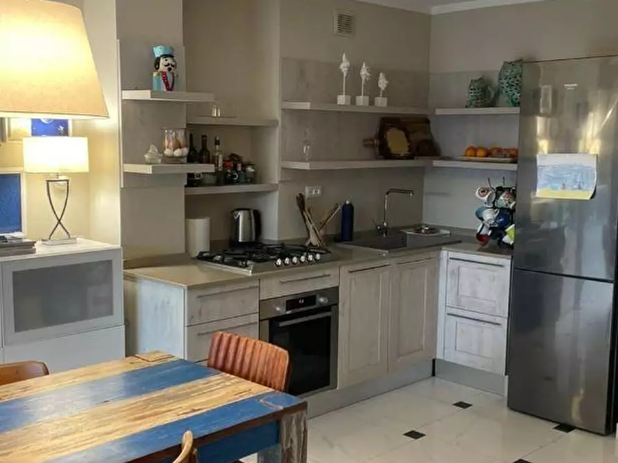 Immagine 7 di Appartamento in vendita  a Camaiore